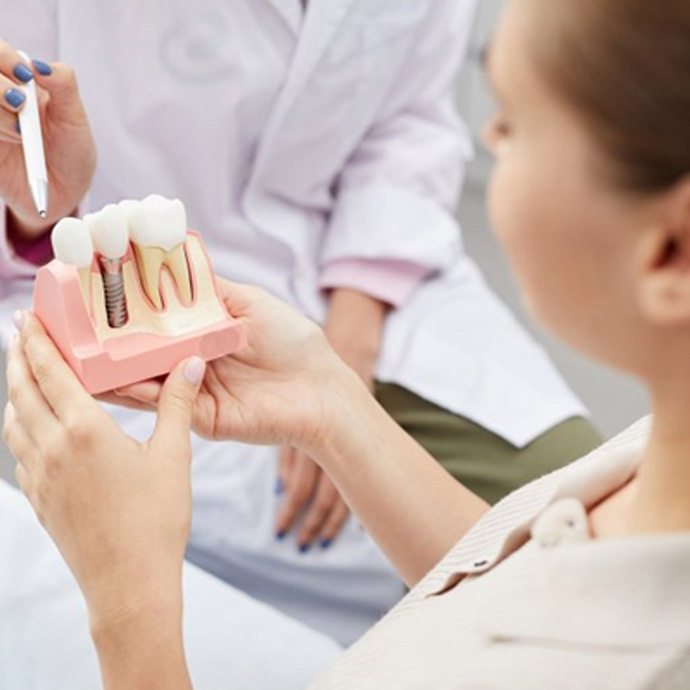 a patient learning about the LAPIP method 